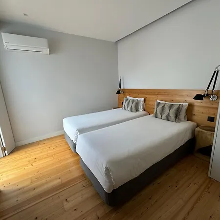 Santa Clara 1828 아파트