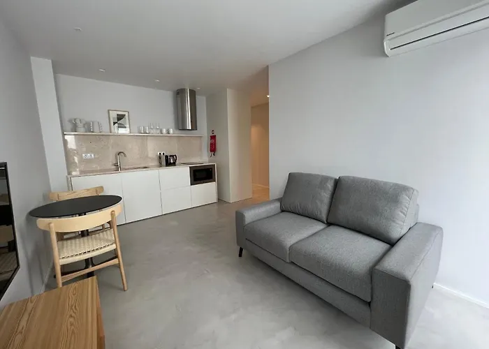 Santa Clara 1828 * Ponta Delgada